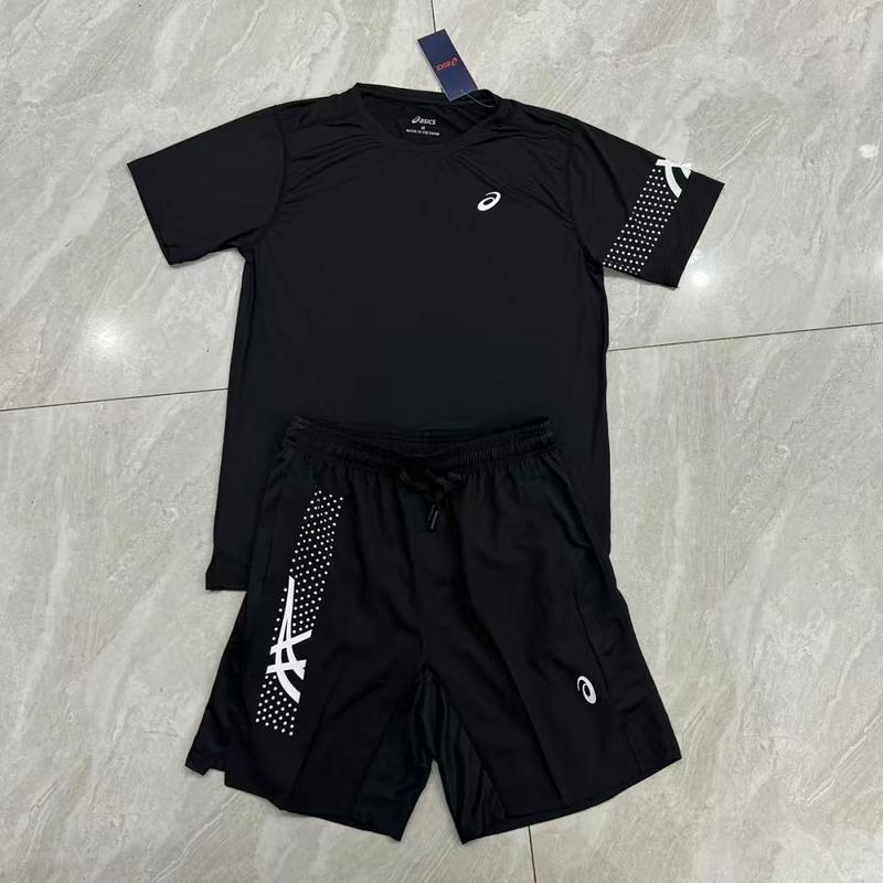 Asics · T-shirts + Shorts (Ensemble)