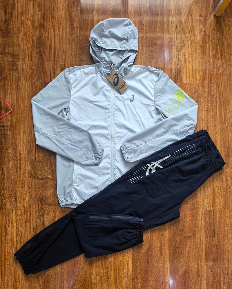 Asics · Survetements